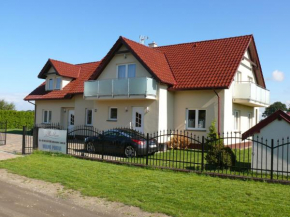  Juvenka  Дзивнувек